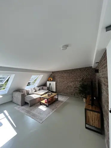 3 Zimmer Wohnung mit 82 m² in Köln – Bild 3