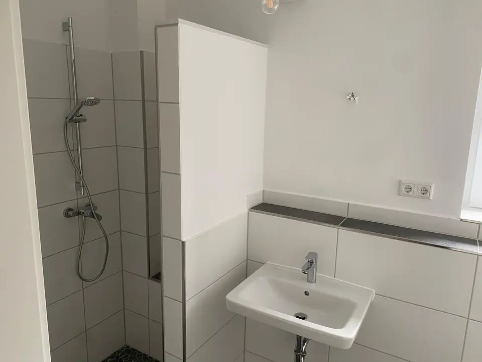 2 Zimmer Wohnung mit 65 m² in Neumünster – Bild 4