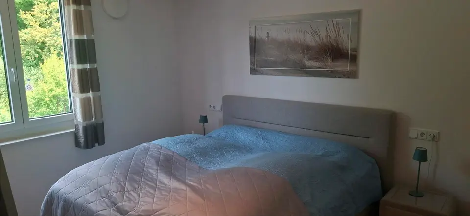 WG-Zimmer mit 101 m² in Friedrichshafen – Bild 2