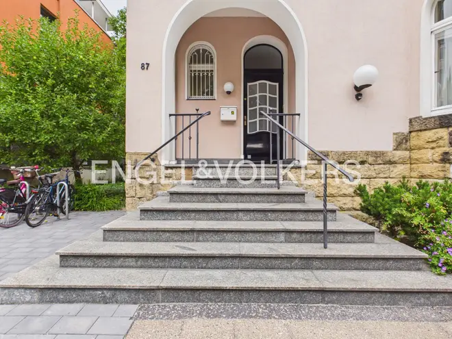 5 Zimmer Wohnung mit 233 m² in Krefeld – Bild 3