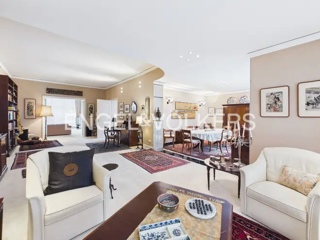 5 Zimmer Wohnung mit 233 m² in Krefeld – Bild 6