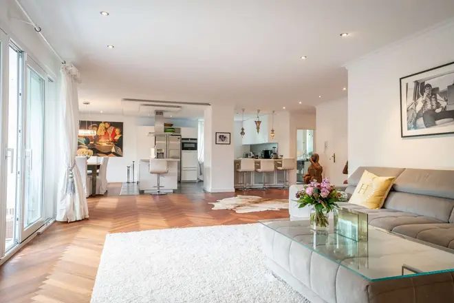 4 Zimmer Wohnung mit 153 m² in Köln – Bild 4