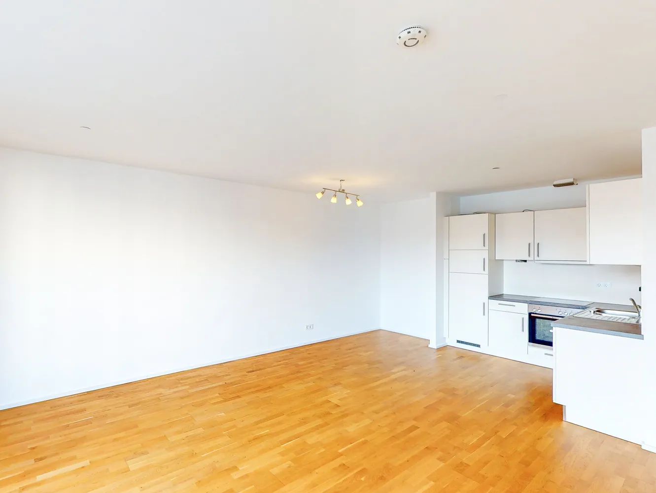 3 Zimmer Wohnung mit 107 m² in Stuttgart – Bild 2