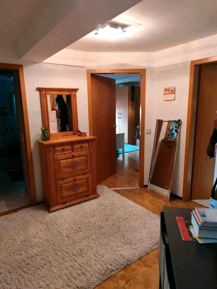 16 Zimmer Wohnung mit 65 m² in Erlangen – Bild 4