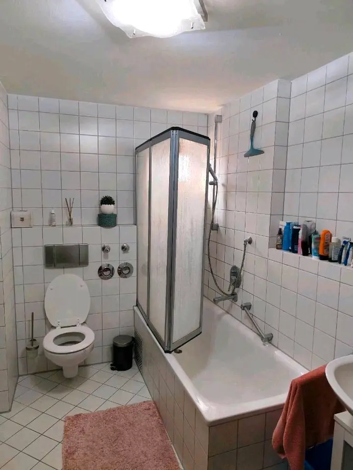 16 Zimmer Wohnung mit 65 m² in Erlangen – Bild 6