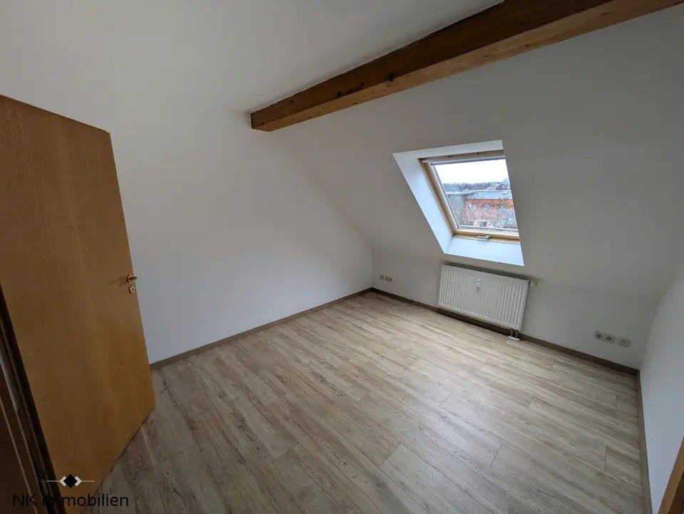 4 Zimmer Wohnung mit 95 m² in Zwickau – Bild 9