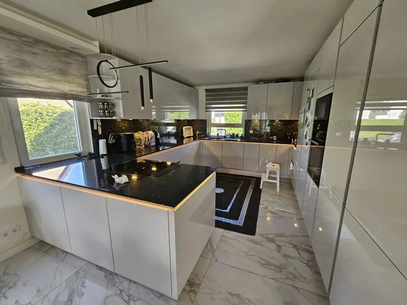 6 Zimmer Haus mit 226 m² in Norderstedt – Bild 7