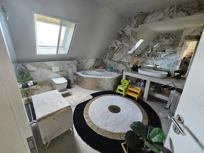 6 Zimmer Haus mit 226 m² in Norderstedt – Bild 10