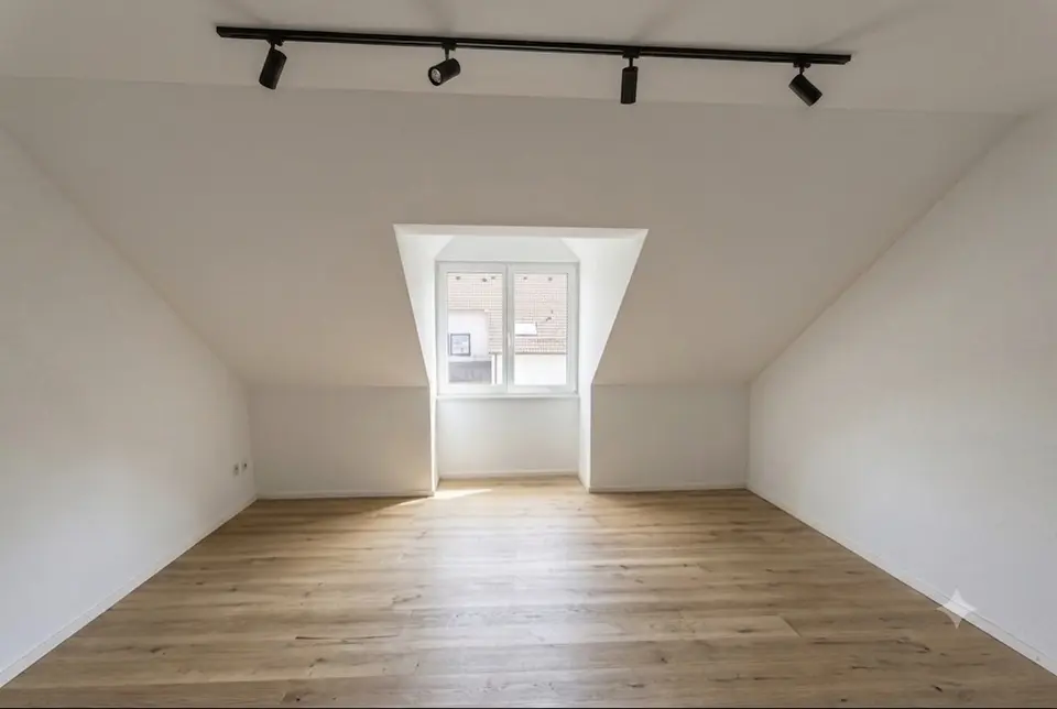 5 Zimmer Haus mit 152 m² in Frankfurt am Main – Bild 7