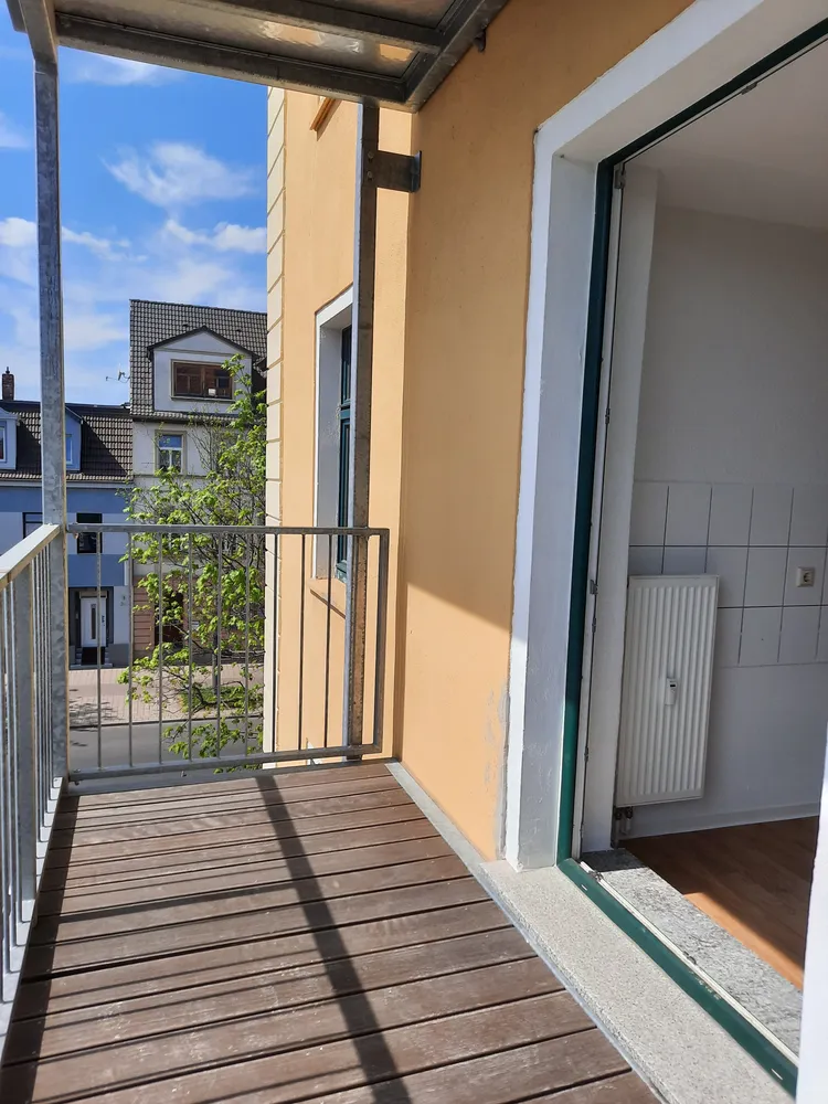 3 Zimmer Wohnung mit 81 m² in Merseburg – Bild 2