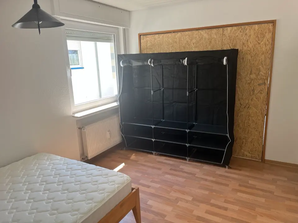 WG-Zimmer mit 92 m² in Rüsselsheim am Main – Bild 3