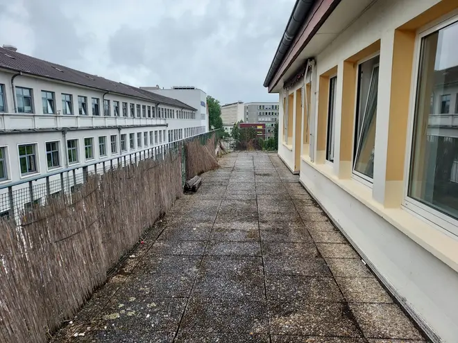 2 Zimmer Wohnung mit 74 m² in Saarbrücken – Bild 1