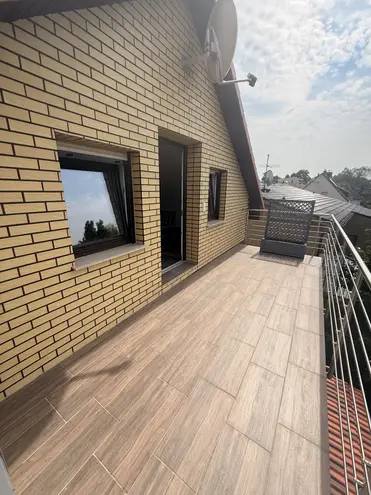 5 Zimmer Haus mit 220 m² in Halle (Saale) – Bild 3