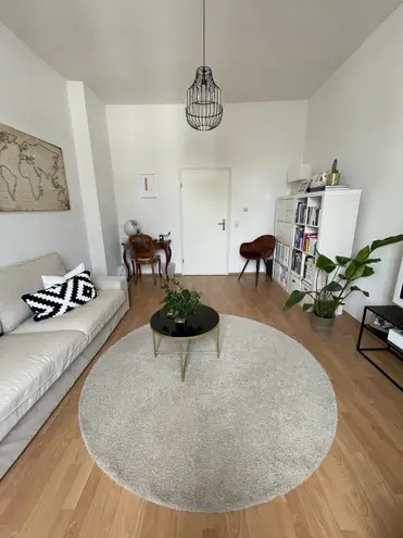 2 Zimmer Wohnung mit 53 m² in Wiesbaden – Bild 2
