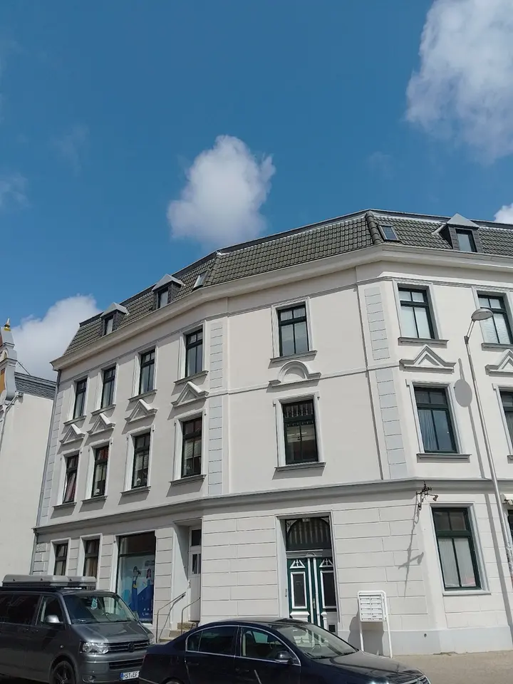 4 Zimmer Wohnung mit 80 m² in Stralsund – Bild 2