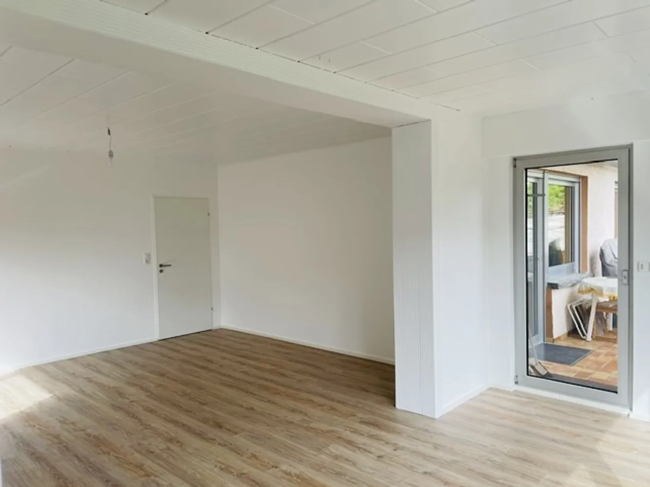 5 Zimmer Wohnung mit 105 m² in Rodgau – Bild 2