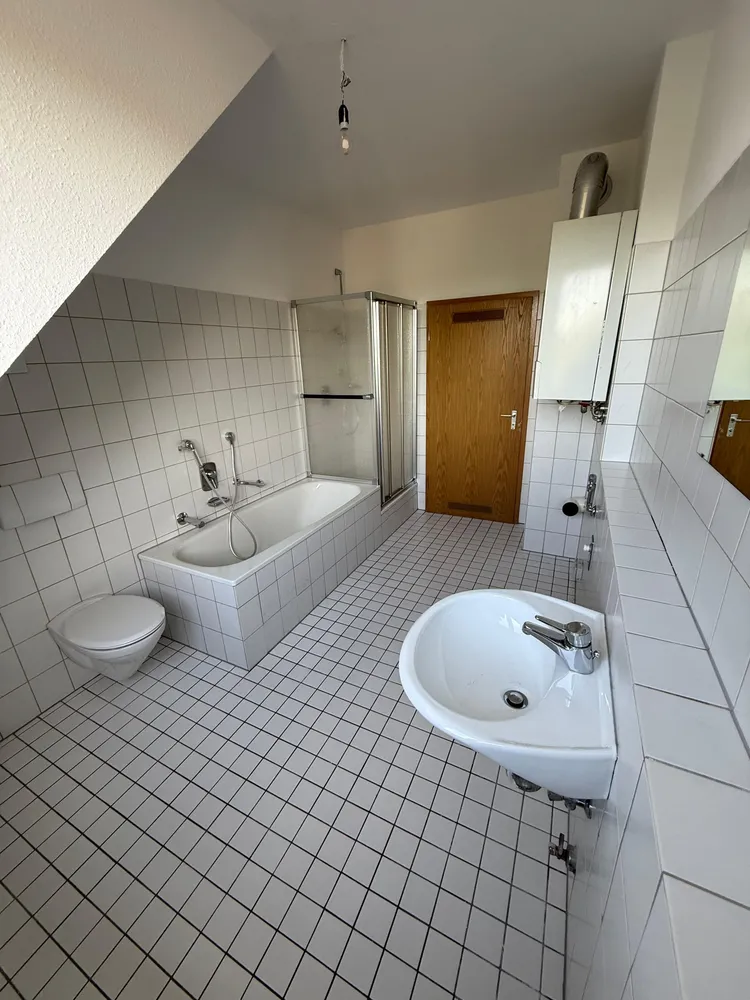 3 Zimmer Wohnung mit 82 m² in Karlsruhe – Bild 1