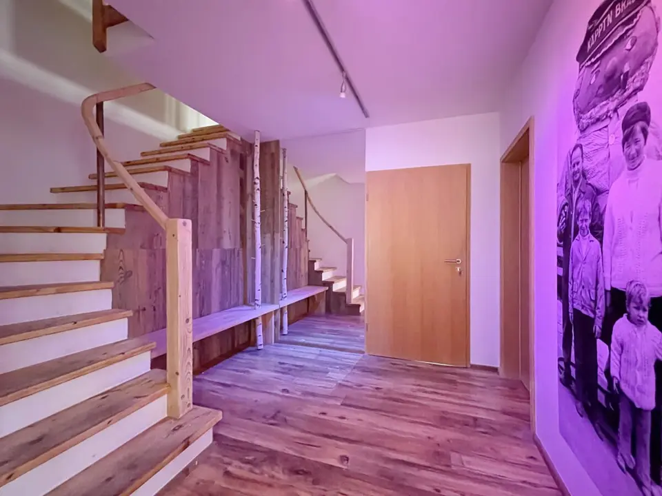 8 Zimmer Wohnung mit 180 m² in Stralsund – Bild 6