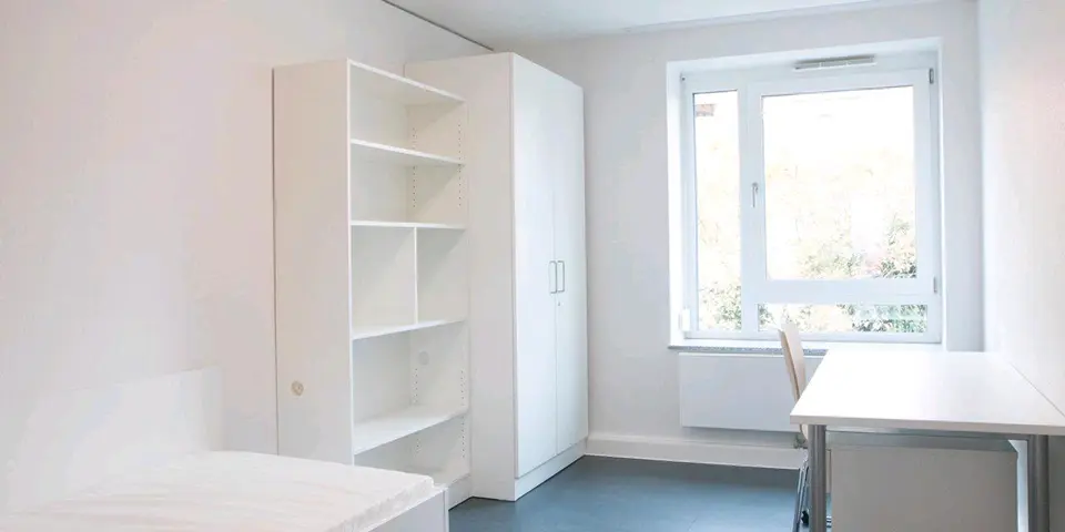 1 Zimmer Haus mit 15 m² in Stuttgart – Bild 1
