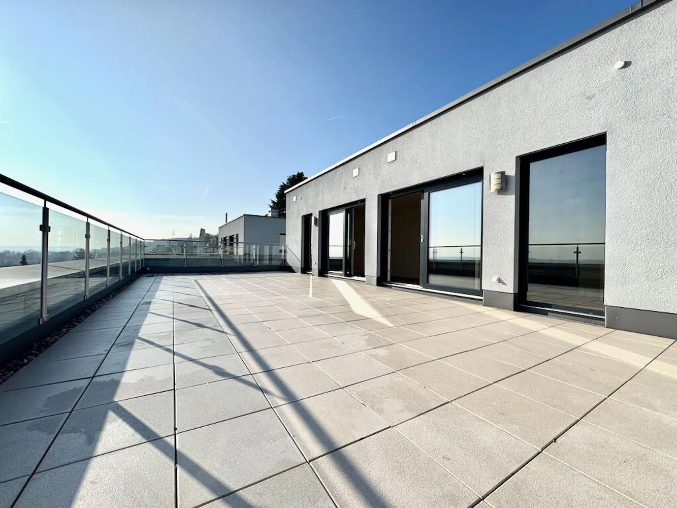 3 Zimmer Wohnung mit 126 m² in Mainz – Bild 2