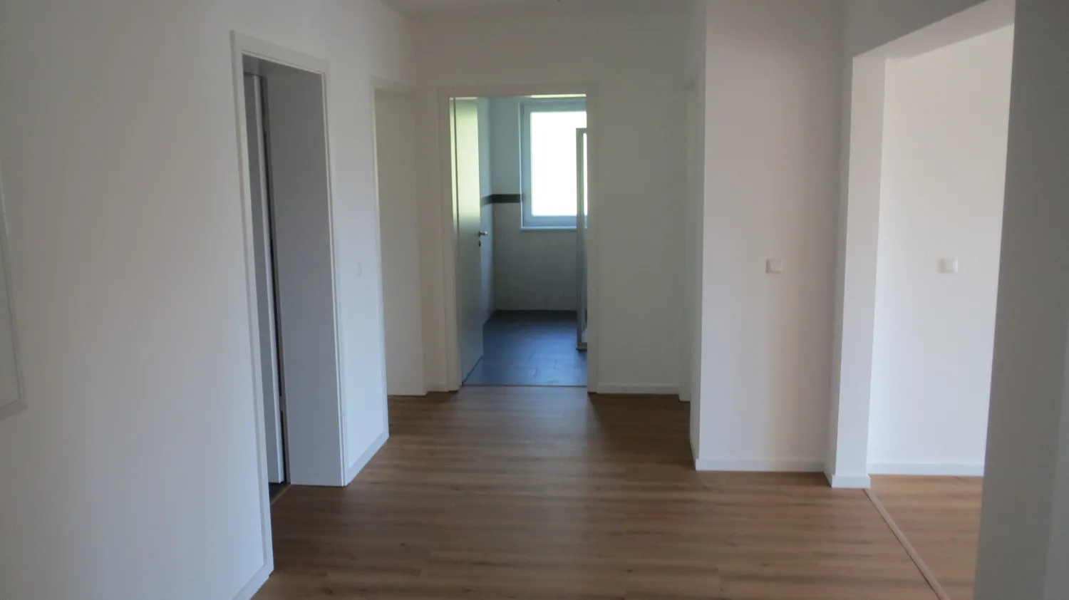 4 Zimmer Wohnung mit 145 m² in Plauen – Bild 9