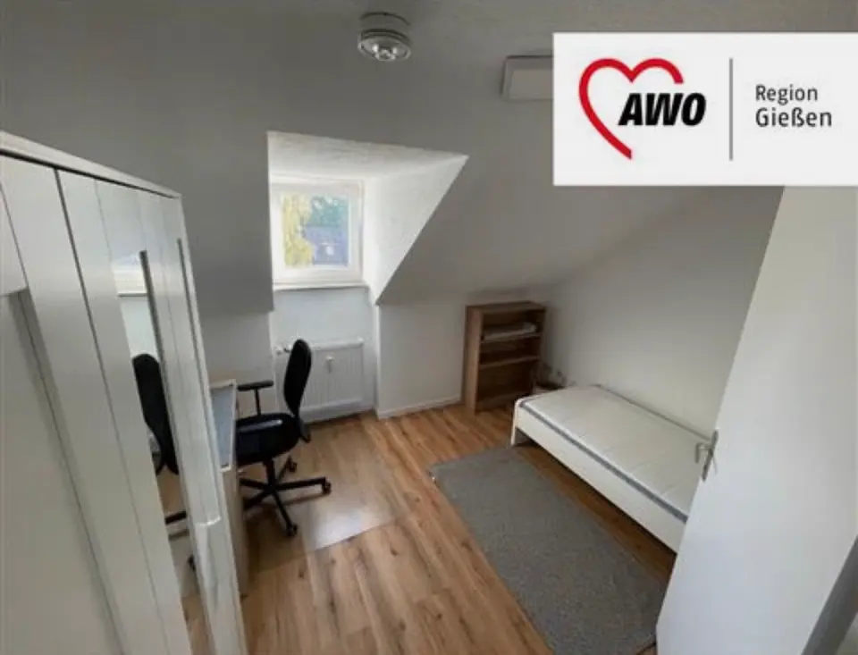 9 Zimmer Wohnung mit 123 m² in Gießen – Bild 2