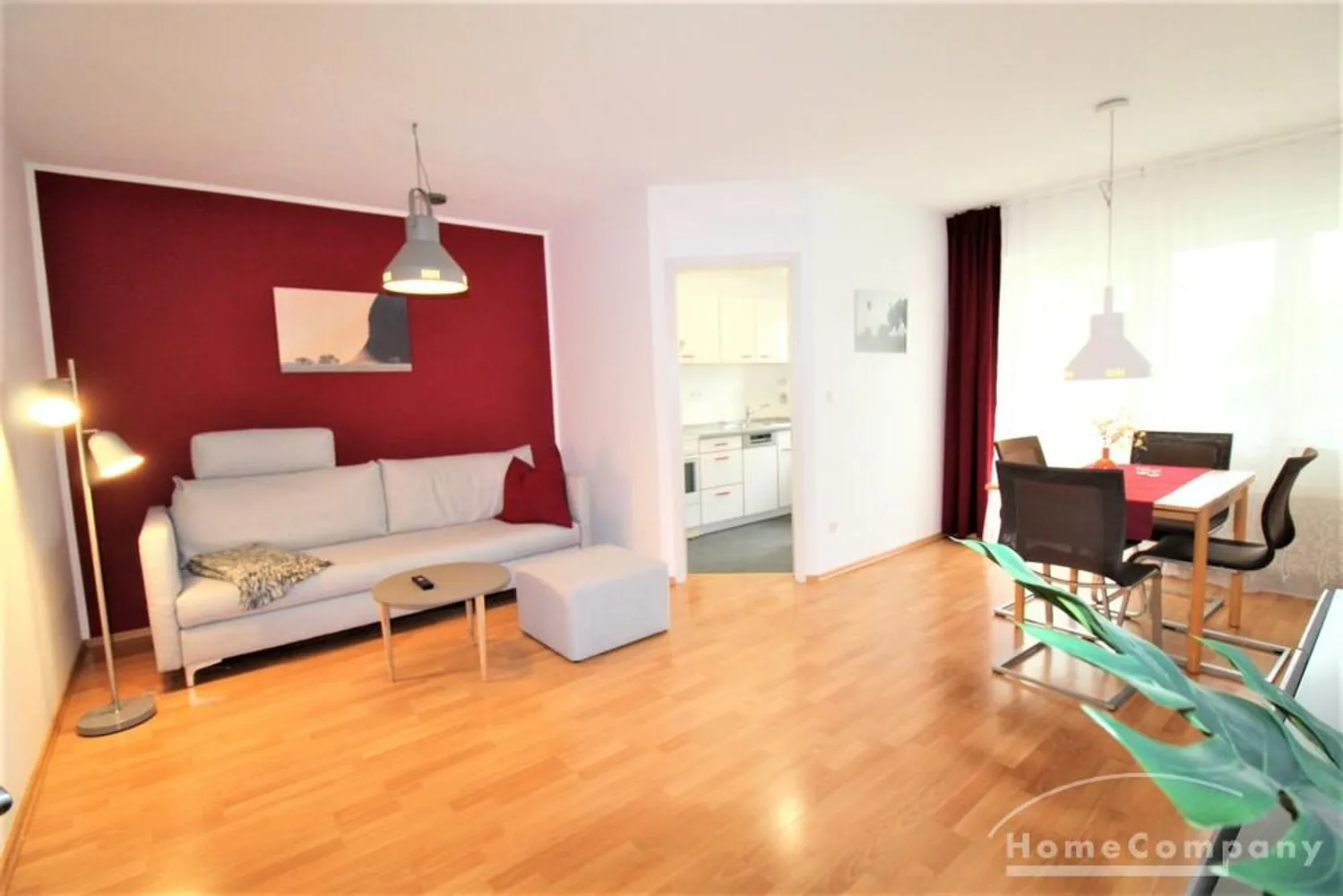 1 Zimmer Wohnung mit 52 m² in Dresden – Bild 2