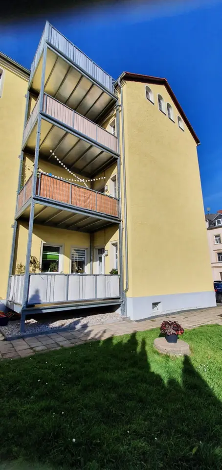 5 Zimmer Wohnung mit 109 m² in Freiberg – Bild 2
