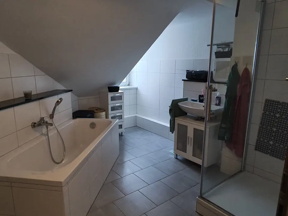 5 Zimmer Wohnung mit 109 m² in Freiberg – Bild 6