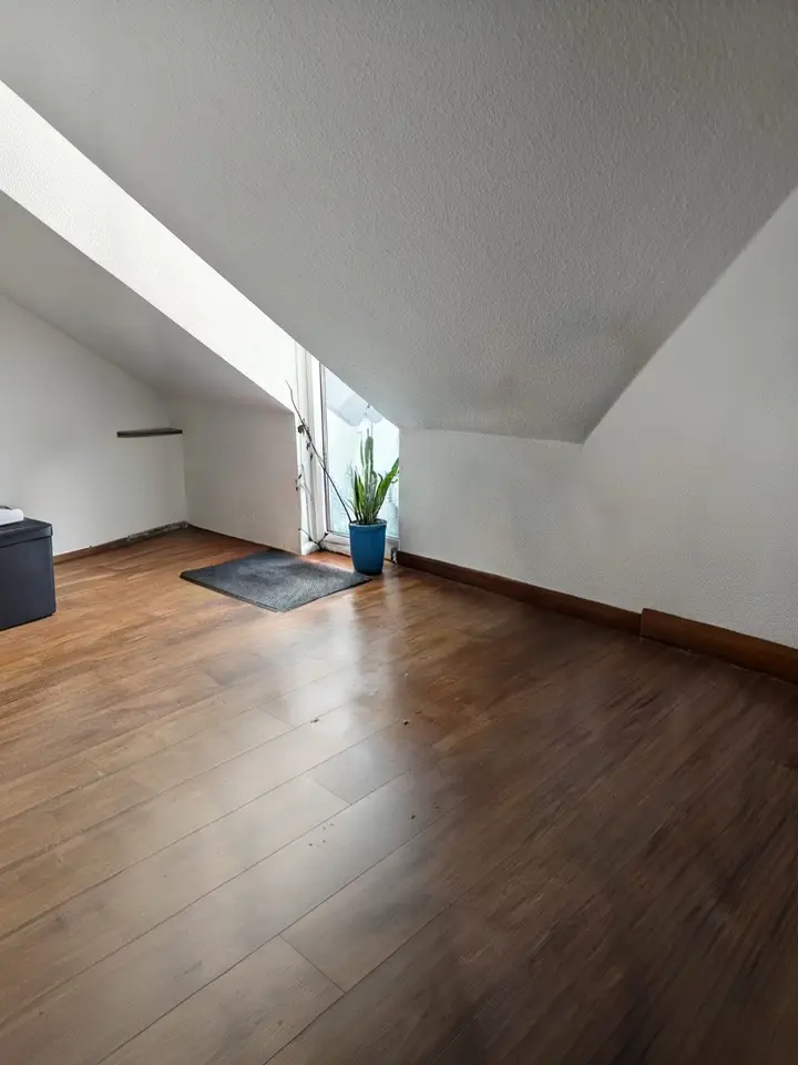 5 Zimmer Wohnung mit 109 m² in Freiberg – Bild 8
