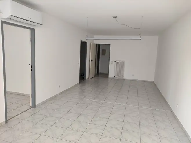 2 Zimmer Wohnung mit 80 m² in Aachen – Bild 1