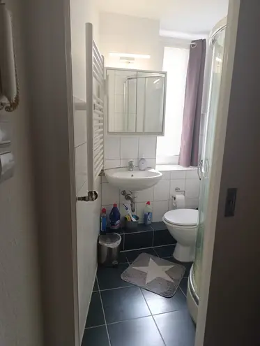 2 Zimmer Wohnung mit 42 m² in Krefeld – Bild 4