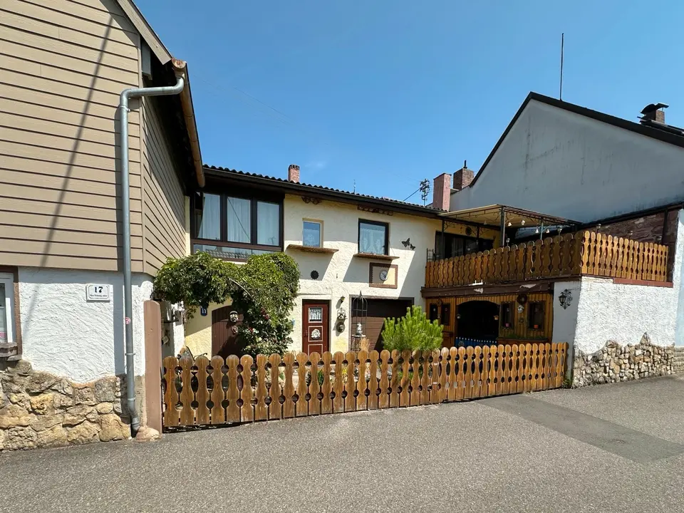 5 Zimmer Haus mit 192 m² in Würzburg – Bild 2