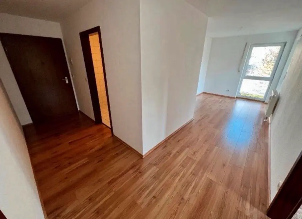 2 Zimmer Wohnung mit 61 m² in Gera – Bild 4
