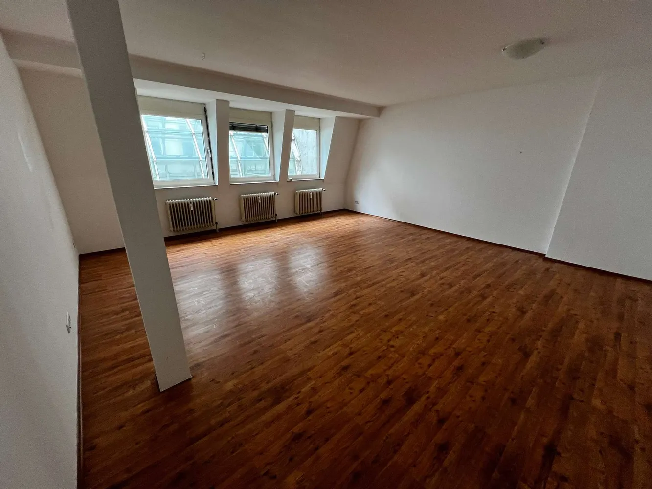 2 Zimmer Wohnung mit 95 m² in Bielefeld – Bild 2
