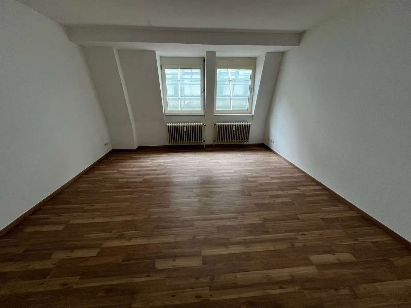 2 Zimmer Wohnung mit 95 m² in Bielefeld – Bild 3