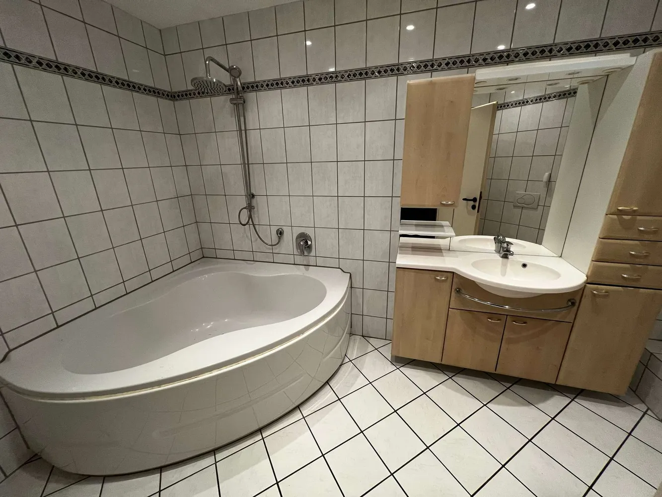 2 Zimmer Wohnung mit 95 m² in Bielefeld – Bild 6