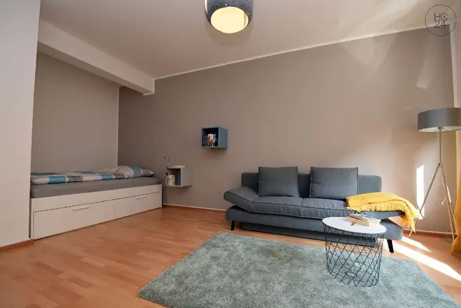 1 Zimmer Wohnung mit 38 m² in Köln – Bild 7