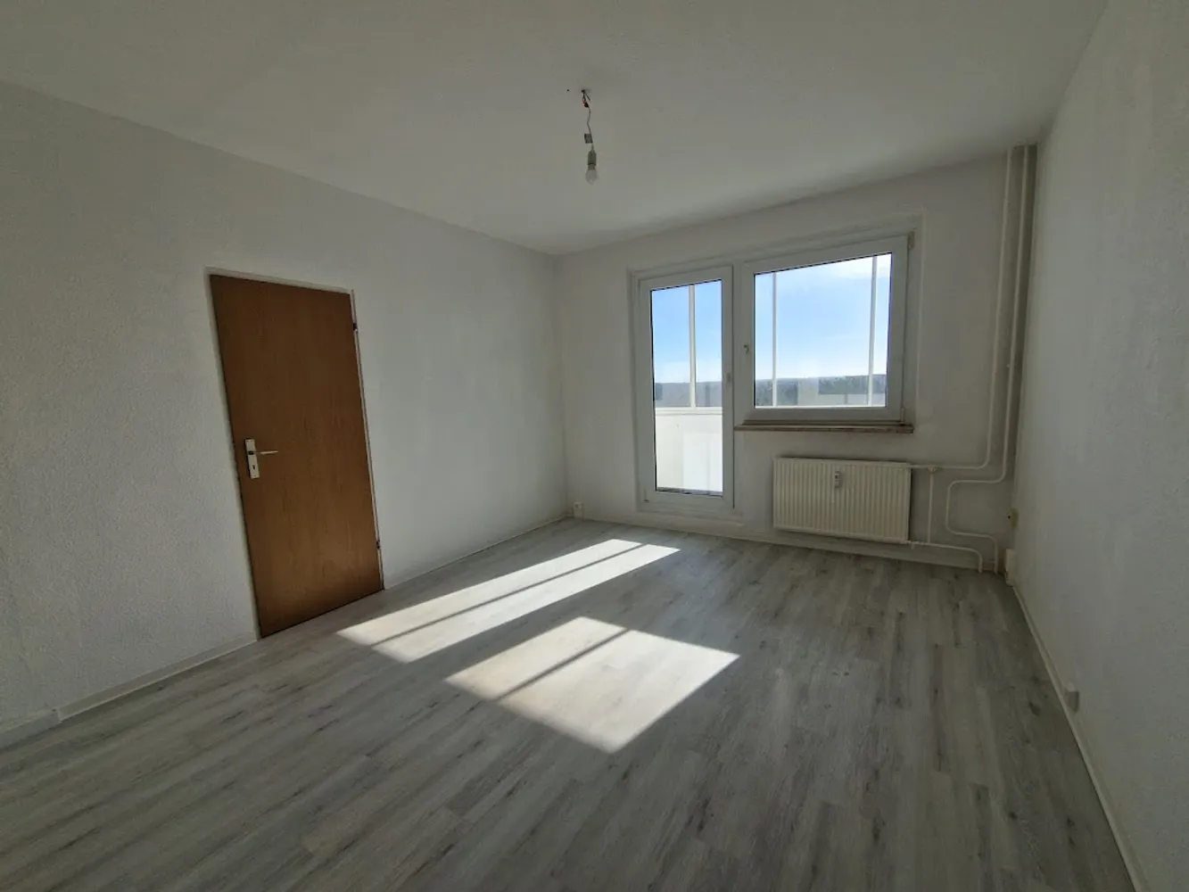 2 Zimmer Wohnung mit 48 m² in Neubrandenburg – Bild 1