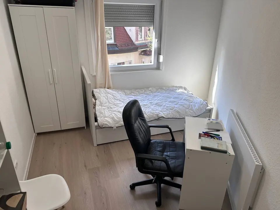WG-Zimmer mit 85 m² in Stuttgart – Bild 1