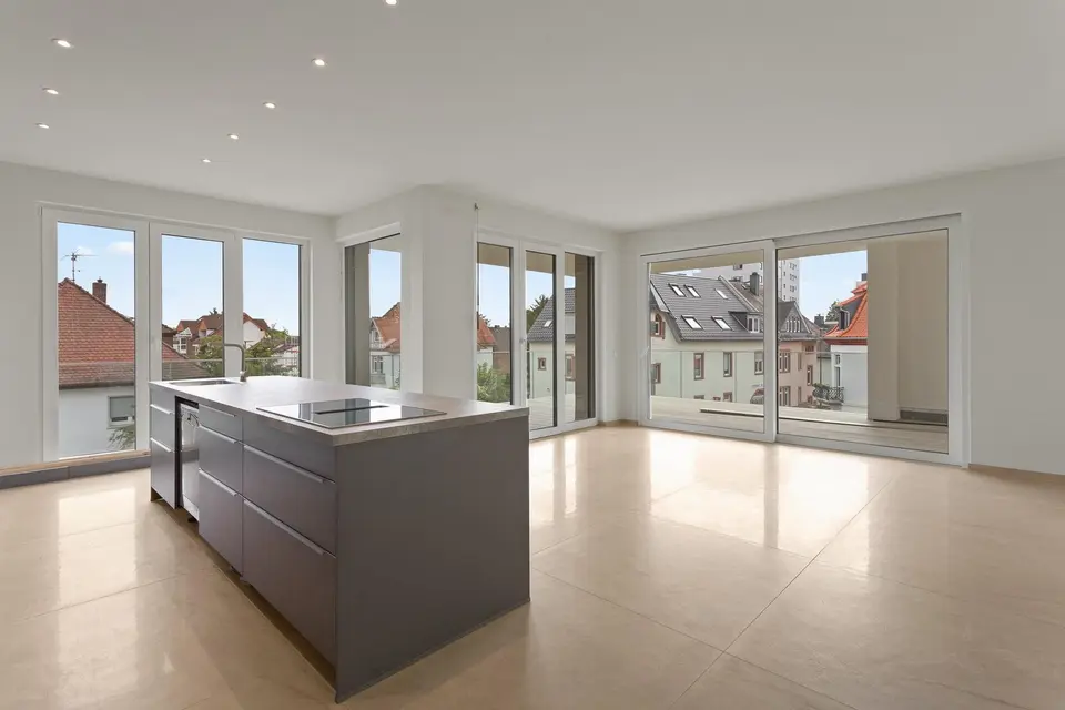 4 Zimmer Wohnung mit 166 m² in Oberursel – Bild 2