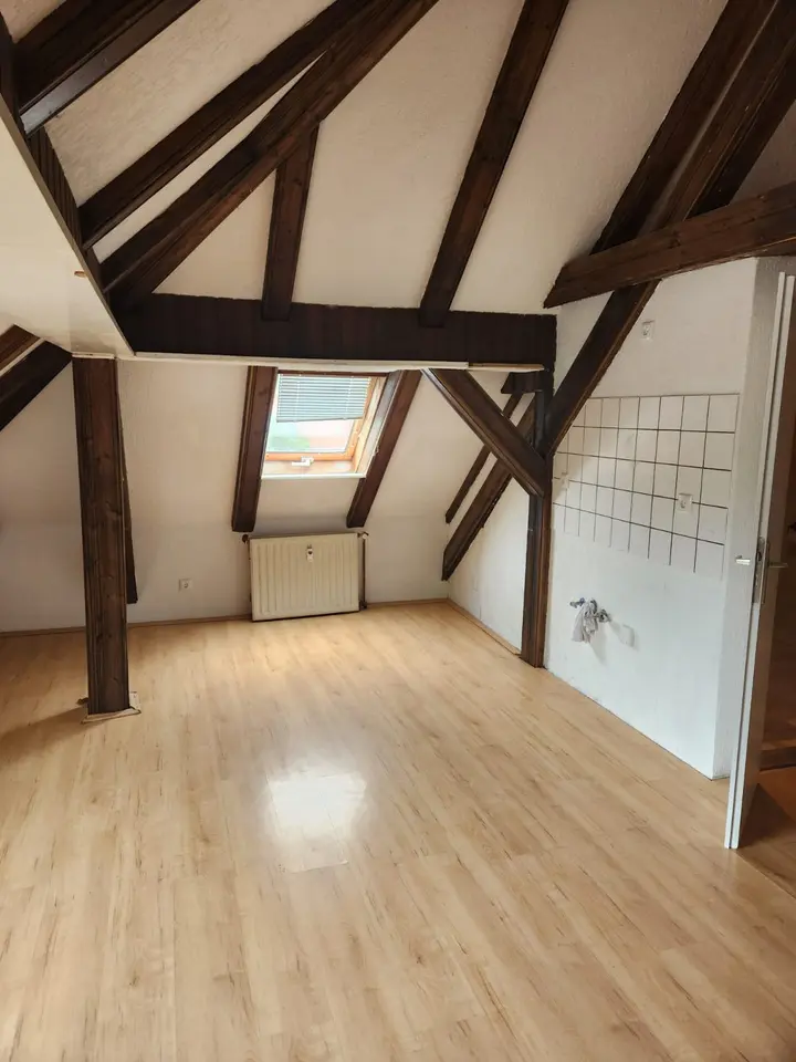 2 Zimmer Wohnung mit 36 m² in Neubrandenburg – Bild 2
