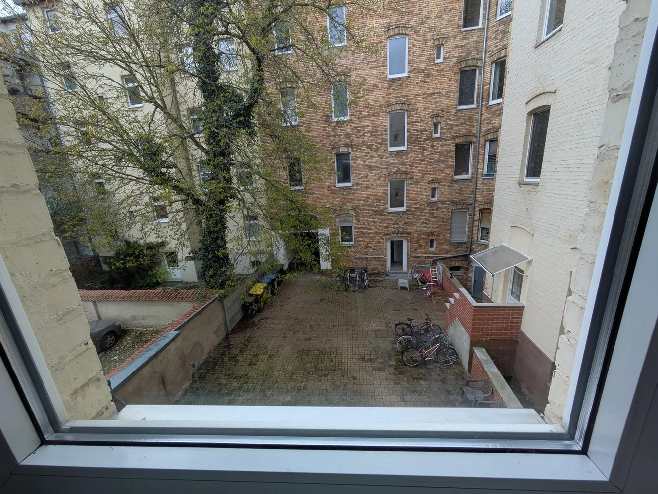 2 Zimmer Wohnung mit 37 m² in Halle (Saale) – Bild 5