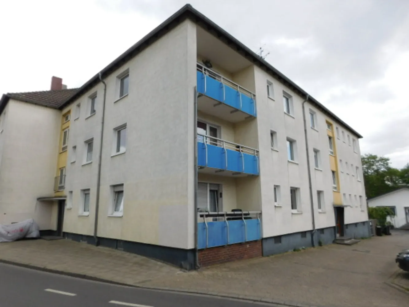 2 Zimmer Wohnung mit 62 m² in Krefeld – Bild 1