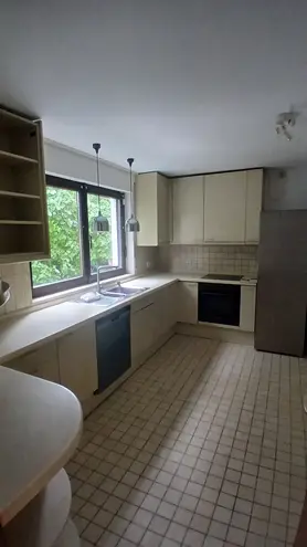 7 Zimmer Haus mit 190 m² in Wiesbaden – Bild 12