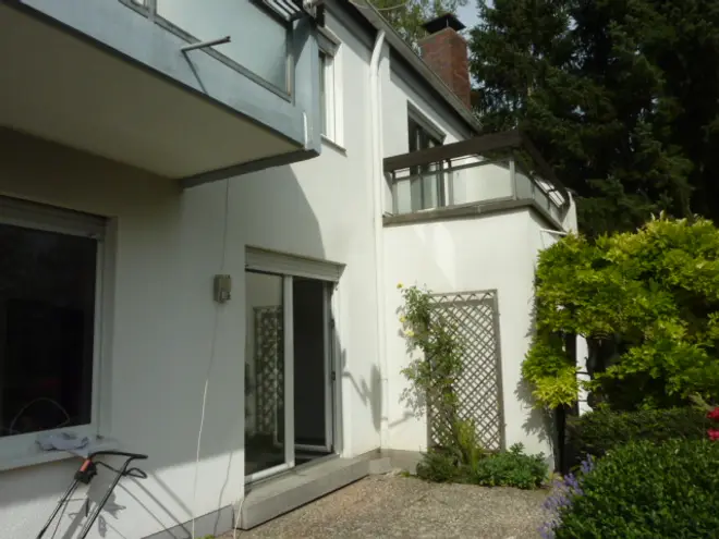 7 Zimmer Haus mit 190 m² in Wiesbaden – Bild 3
