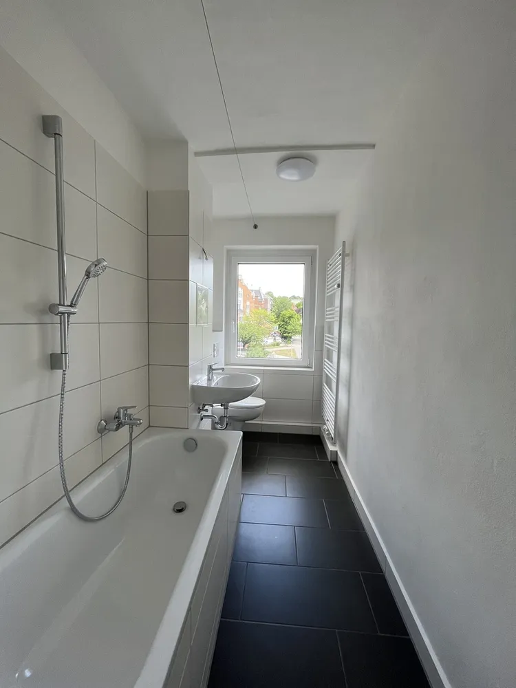 4 Zimmer Wohnung mit 73 m² in Gera – Bild 5