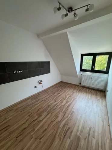 5 Zimmer Wohnung mit 110 m² in Regensburg – Bild 3