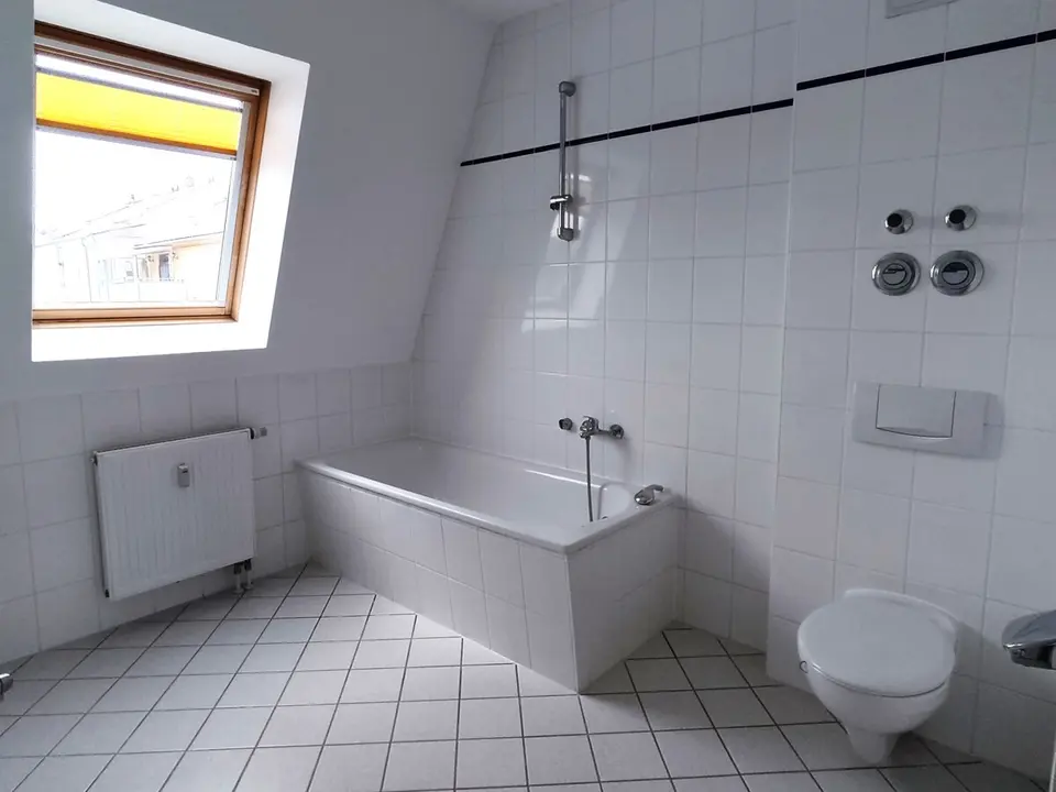 2 Zimmer Wohnung mit 50 m² in Plauen – Bild 8