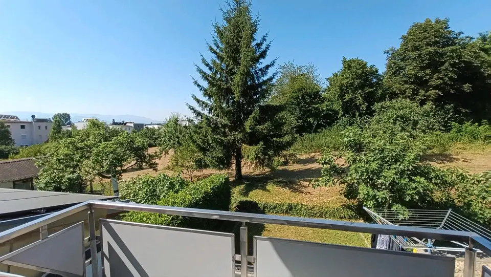 3 Zimmer Wohnung mit 98 m² in Freiburg im Breisgau – Bild 2